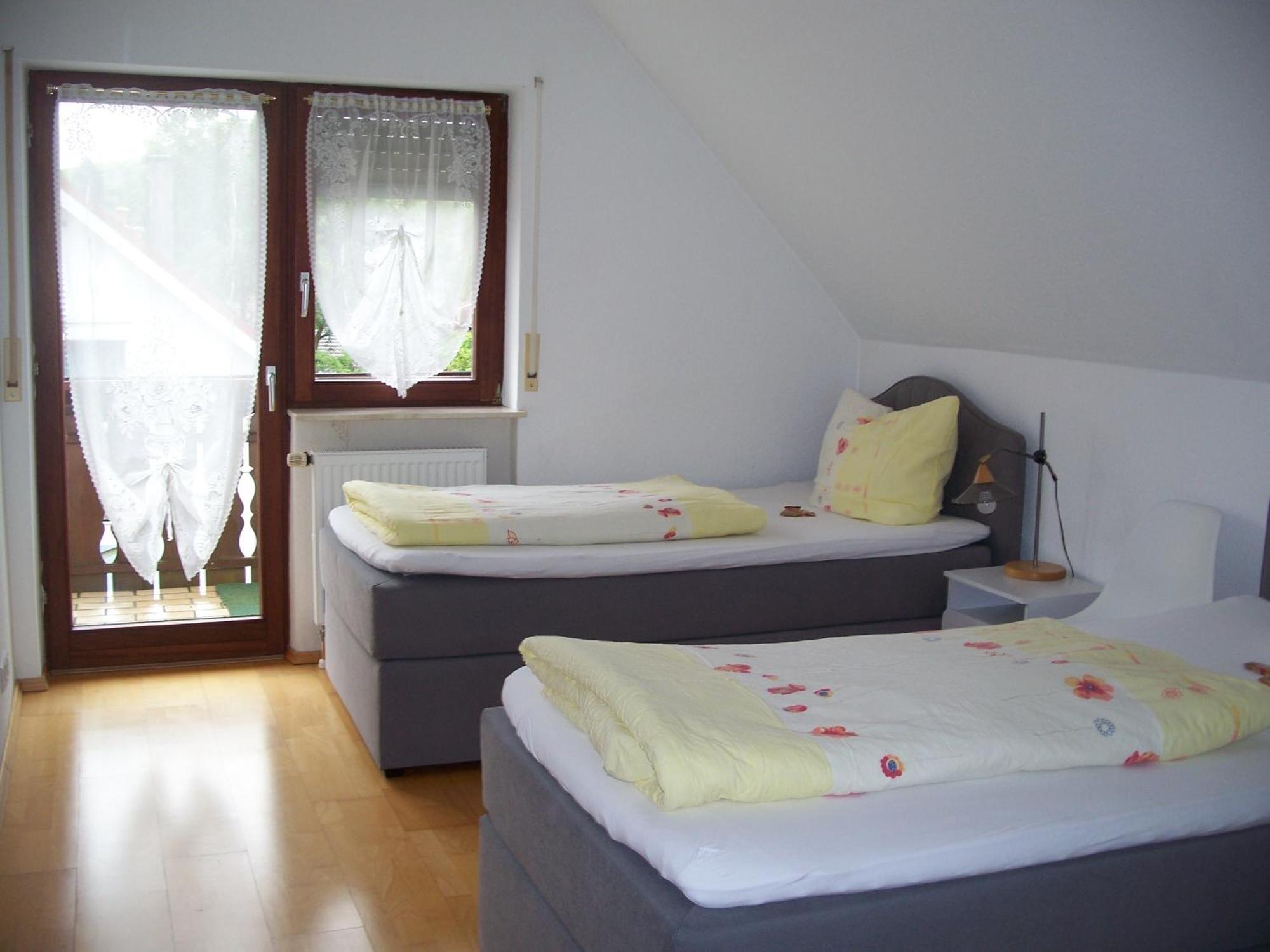 Ferienwohnung Serr Lauf Екстер'єр фото