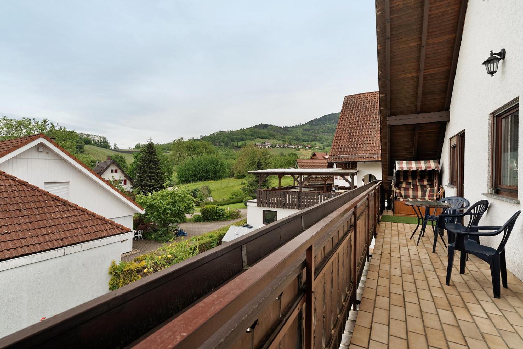 Ferienwohnung Serr Lauf Екстер'єр фото